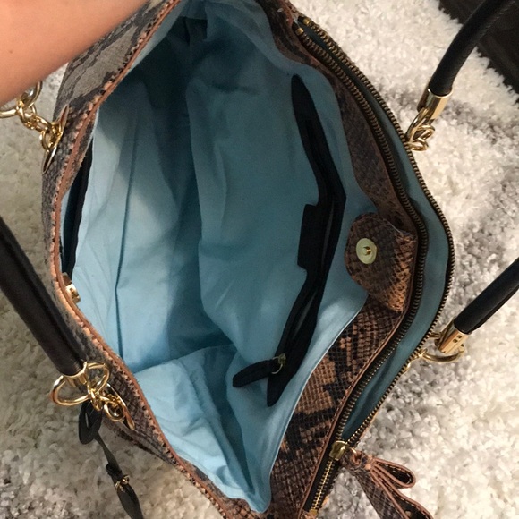 Cynthia Rowley Handbag - Picture 5 of 8